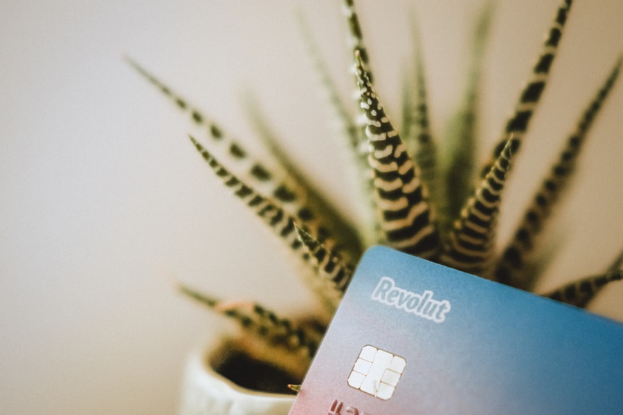 icici sapphiro credit card lounge access